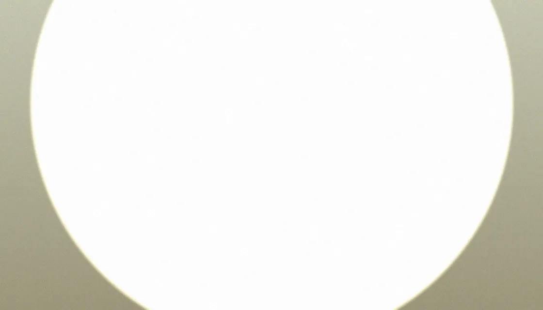 Hand pinning a fantasy cricket app icon to a smartphone home screen grid